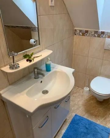 Buzavirag 公寓 森特贝克卡尔洛