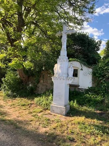 Buzavirag Appartement *